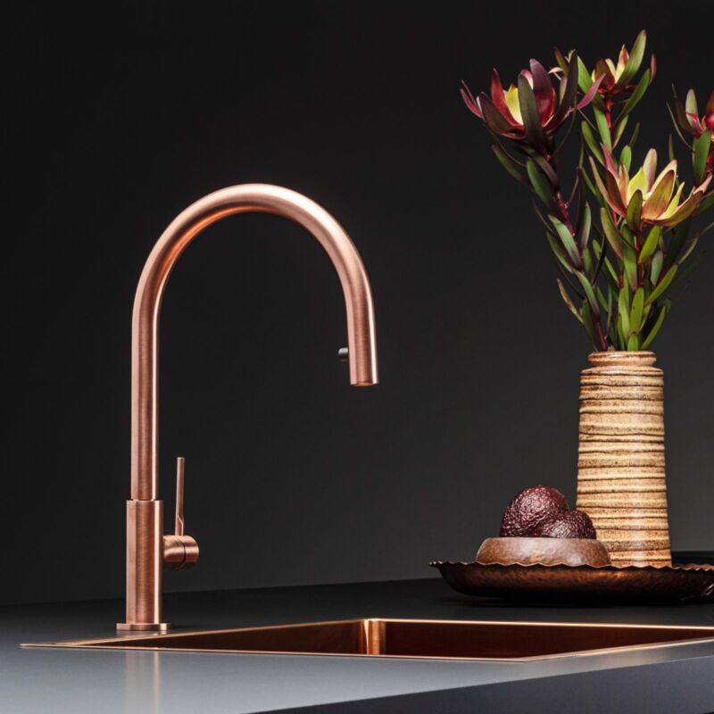 family-taps-2560x1600